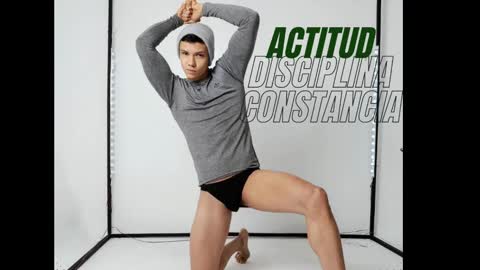 Snapshot of magic_boy01 chatting on March 1, 7:37 pm Damian Rivers online show from March 1, 7:37 pm