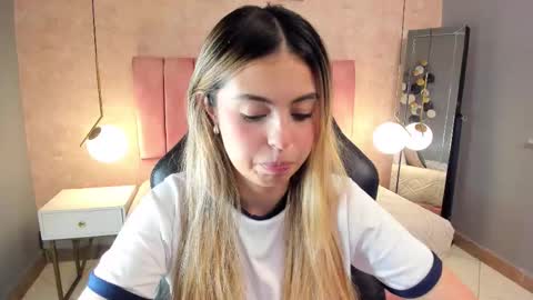 Fer online show from October 23, 9:59 pm