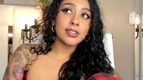 Snapshot of magic_marg chatting on January 9, 12:14 am Marge online show from January 9, 12:14 am