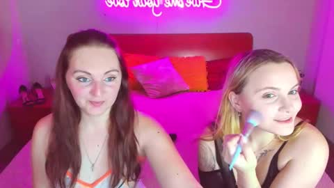 Lili and Bella online show from February 18, 7:21 am