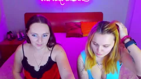 Lili and Bella online show from January 16, 10:53 am
