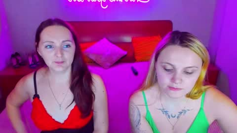 Lili and Bella online show from January 17, 10:22 am
