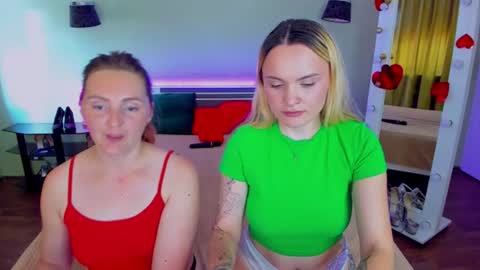 Lili and Bella online show from June 27, 12:22 pm