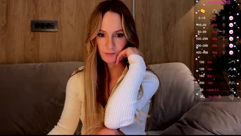 magicpeaach online show from February 8, 10:40 pm