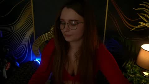 Snapshot of magicpeachhs chatting on January 8, 6:41 am Emily online show from January 8, 6:41 am