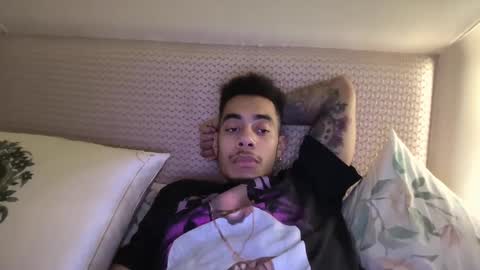 Magicsempai online show from January 27, 3:50 pm