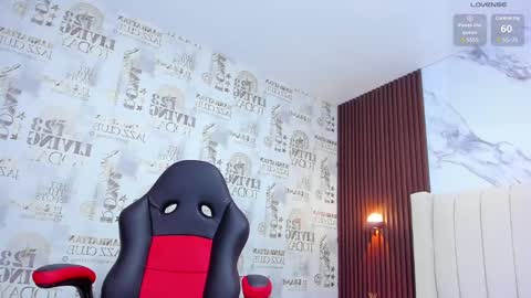 Snapshot of magievans1 chatting on February 20, 12:36 pm magievans1 online show from February 20, 12:36 pm