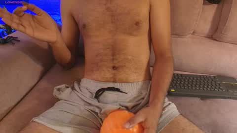 Magnus Alejo online show from October 18, 1:37 pm