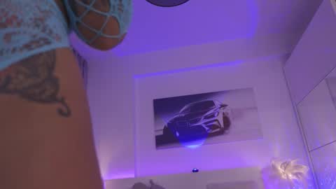 magyc_bri online show from October 19, 5:06 pm