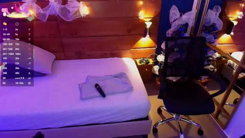 Dani online show from December 16, 11:16 am