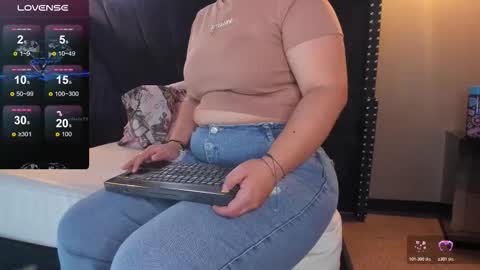 MAHIA online show from February 9, 1:26 pm