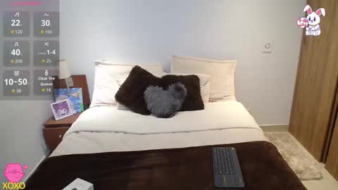 Snapshot of maiaa_evans chatting on September 15, 4:03 am t online show from September 15, 4:03 am