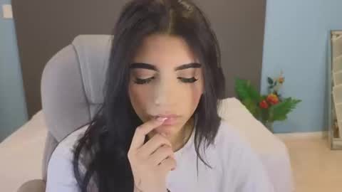 Snapshot of maiaa_ruiz chatting on September 9, 2:39 pm Maiaa Ruiz online show from September 9, 2:39 pm