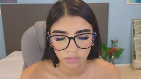 Snapshot of maiaa_ruiz chatting on September 17, 2:53 pm Maiaa Ruiz online show from September 17, 2:53 pm