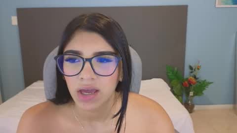 Snapshot of maiaa_ruiz chatting on September 12, 3:14 pm Maiaa Ruiz online show from September 12, 3:14 pm