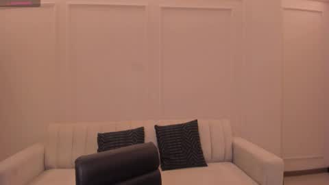  Maia  online show from March 15, 10:46 pm