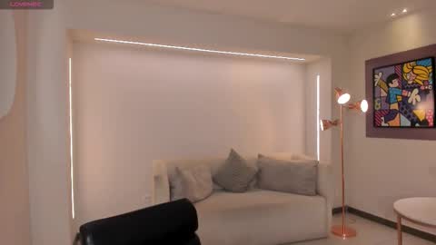  Maia  online show from October 7, 6:15 pm