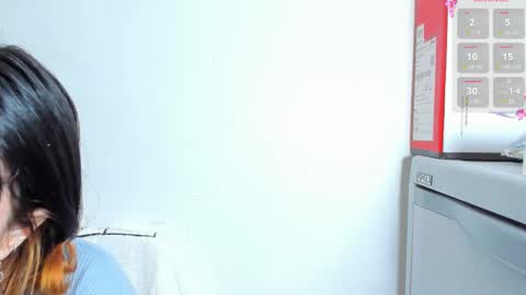 maibys online show from March 16, 3:53 am