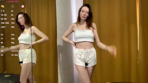 Elina online show from October 11, 9:36 am