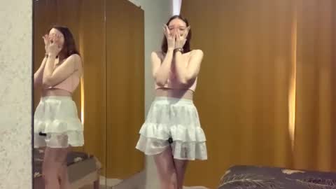 Elina online show from September 27, 9:07 am