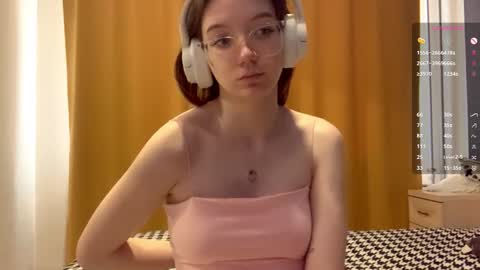 Elina online show from September 26, 7:38 am