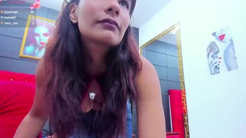 maidy19 online show from March 9, 11:35 pm