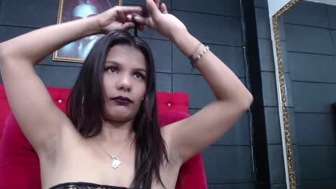 maidy19 online show from February 18, 5:53 pm