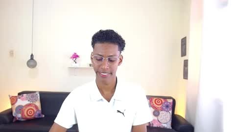 I am Maik online show from February 12, 2:43 pm