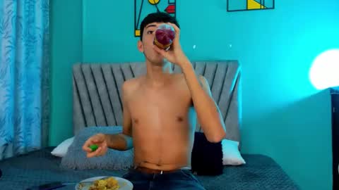 Maikol online show from March 18, 12:55 pm