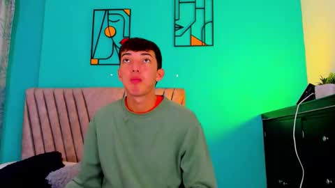 Maikol online show from March 9, 12:43 pm