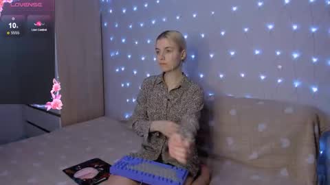 Your kitty online show from February 22, 3:25 pm