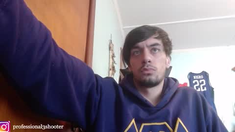 mainecollegeboy online show from February 25, 3:31 pm