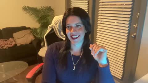 Maira online show from January 9, 11:56 pm