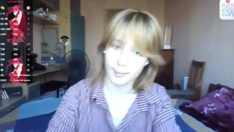 Evie online show from July 13, 3:04 pm