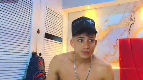 MAISE online show from October 13, 3:52 am