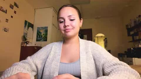 Luna online show from February 23, 3:14 pm