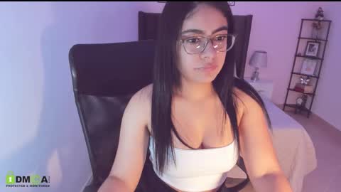 Snapshot of maite_kanes chatting on September 18, 3:10 am Maite online show from September 18, 3:10 am