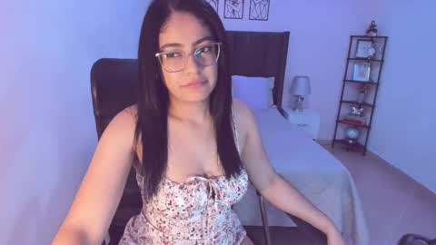 Snapshot of maite_kanes chatting on February 15, 11:36 pm Maite online show from February 15, 11:36 pm