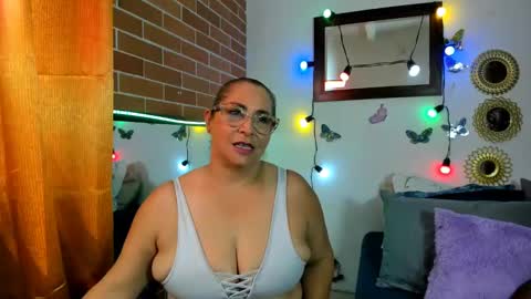 maja_hills online show from February 22, 6:08 pm