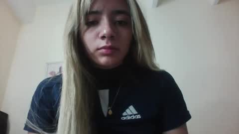 majo_gomezz online show from October 26, 1:06 am