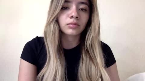 majo_gomezz online show from May 22, 3:57 am