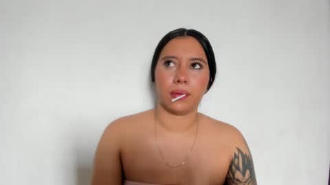 MAJO ROSE  online show from February 6, 8:02 pm