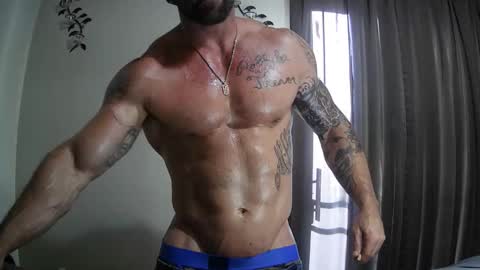 Snapshot of majordadbod101 chatting on October 28, 2:07 pm Majordadbod online show from October 28, 2:07 pm