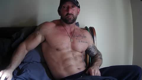 Snapshot of majordadbod101 chatting on October 20, 2:33 pm Majordadbod online show from October 20, 2:33 pm