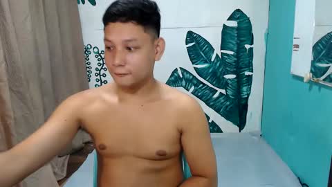 makehugecock online show from October 10, 11:16 am