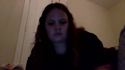 Snapshot of makemesquirt06 chatting on September 13, 3:42 am makemesquirt06 online show from September 13, 3:42 am