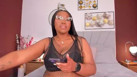 makena online show from October 7, 3:13 am