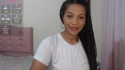 MAKENNAA online show from February 2, 10:44 am