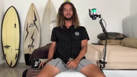 Mack  Makingmoans Twitter online show from July 13, 12:03 am