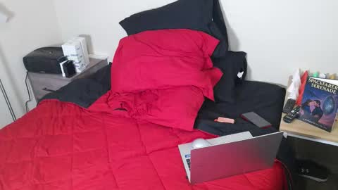 mako4eva online show from December 16, 12:51 am